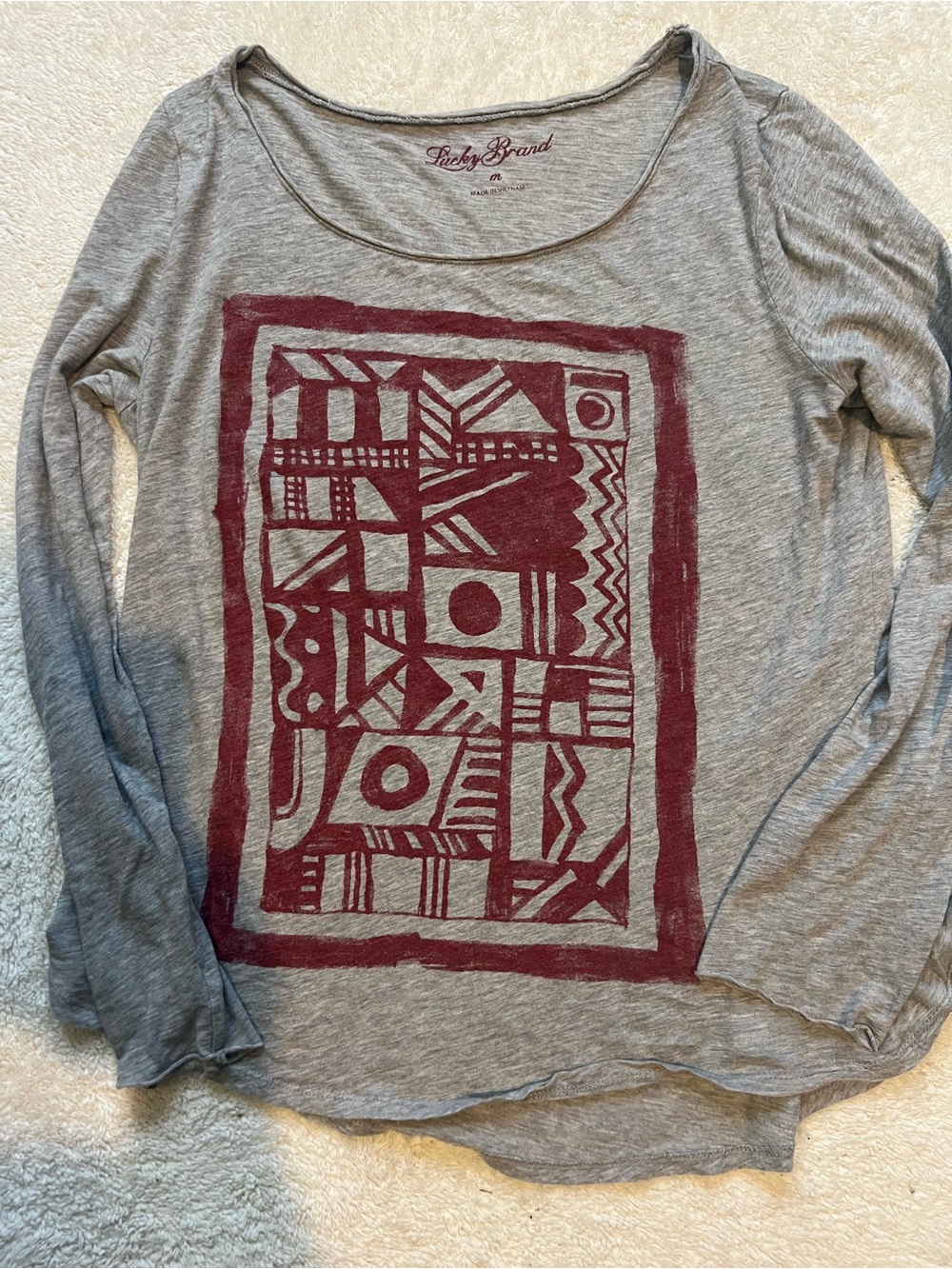 Lucky Brand Gray Off-Shoulder Long-Sleeve Top with Burgundy Graphic - Picture 4 of 5